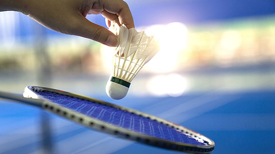 Basic Badminton Shots Techniques